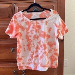 Jane and Delancey Women’s orange and white short sleeved sweatshirt, size M.